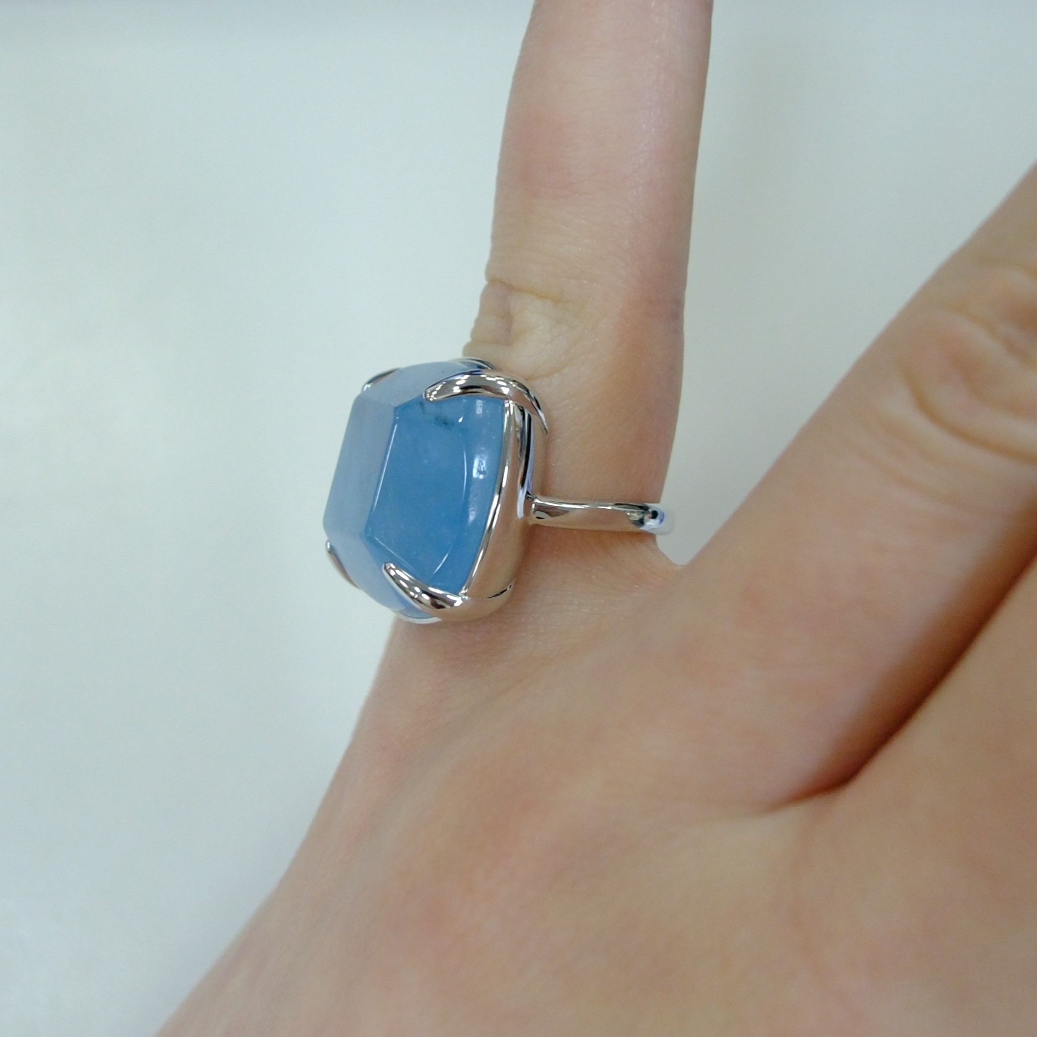 Серебряное кольцо с аквамарином
